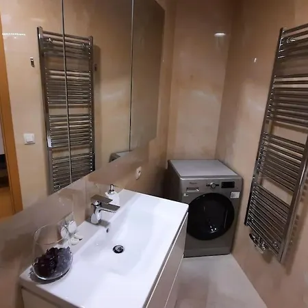 Unrivaled Look Over The City, 27th. Floor, Access 24/7 Appartement