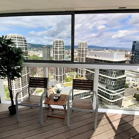 Apartment Unrivaled Look Over The City, 27th. Floor, Access 24/7
