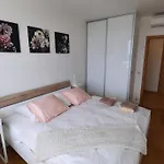 Unrivaled Look Over The City, 27th. Floor, Access 24/7 Apartamento