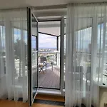 Unrivaled Look Over The City, 27th. Floor, Access 24/7 Apartamento