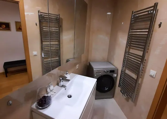 Unrivaled Look Over The City, 27th. Floor, Access 24/7 Apartamento