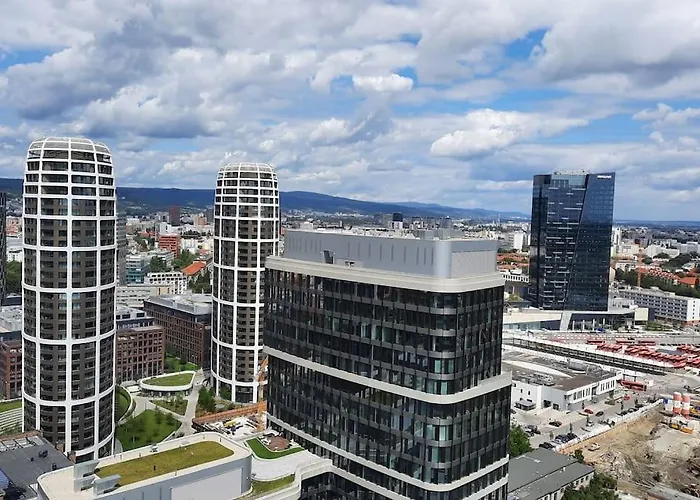 Unrivaled Look Over The City, 27th. Floor, Access 24/7 Apartamento Bratislava